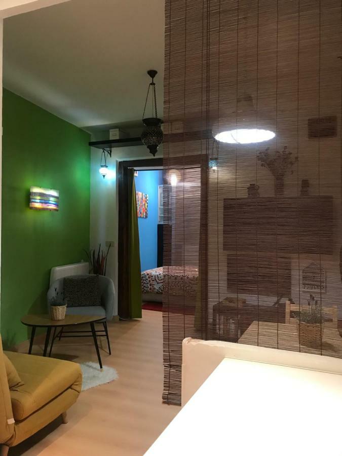 Apartamento En Corrala Madrid Buitenkant foto