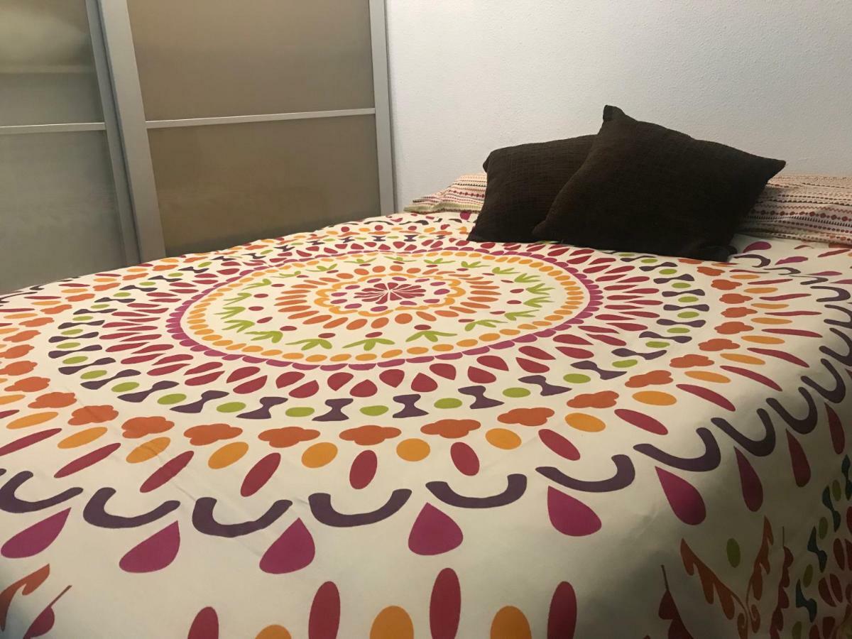 Apartamento En Corrala Madrid Buitenkant foto